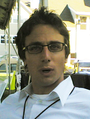 Jonah Peretti, by Joi Ito from Inbamura, Japan. (http://www.flickr.com/photos/joi/35721684/.) [CC-BY-2.0 (http://creativecommons.org/licenses/by/2.0)], via Wikimedia Commons